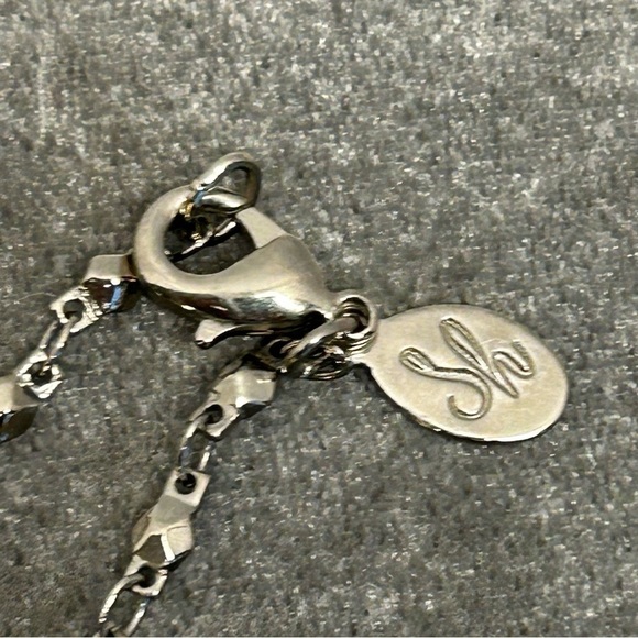 SOUTH Hill designs silver tone locket pendant necklace - Picture 7 of 9